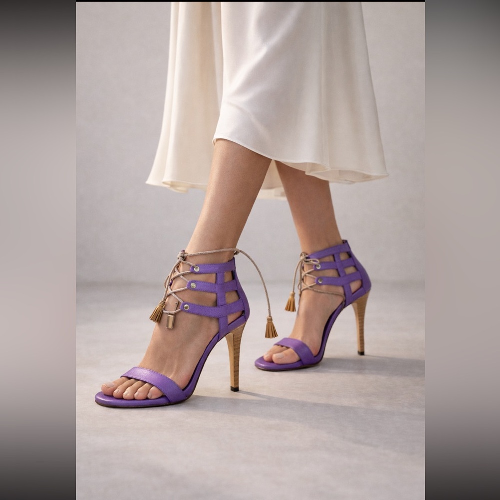 Manolo Blahnik purple strappy tassel original box dust bag shoe Worn Once